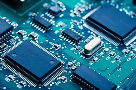 IC芯片打標(biāo),需要精密的激光打標(biāo)機(jī)來(lái)保證 IC芯片打標(biāo),需要精密的激光打標(biāo)機(jī)來(lái)保證