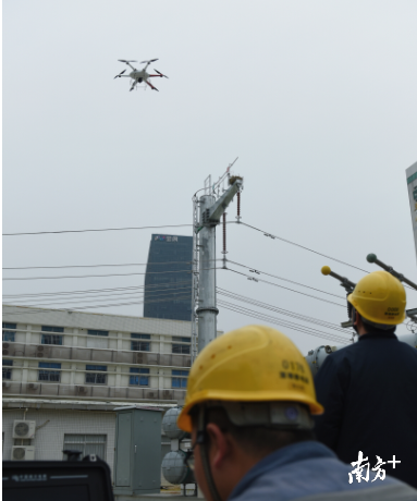 這款清障無人機有點牛!配備激光炮 10秒清理障礙物 這款清障無人機有點牛!配備激光炮 10秒清理障礙物