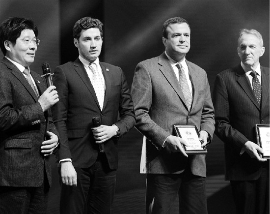 仇建平：巨星將加快向智能裝備制造轉型