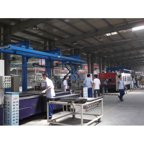 機械手、板材吸吊機