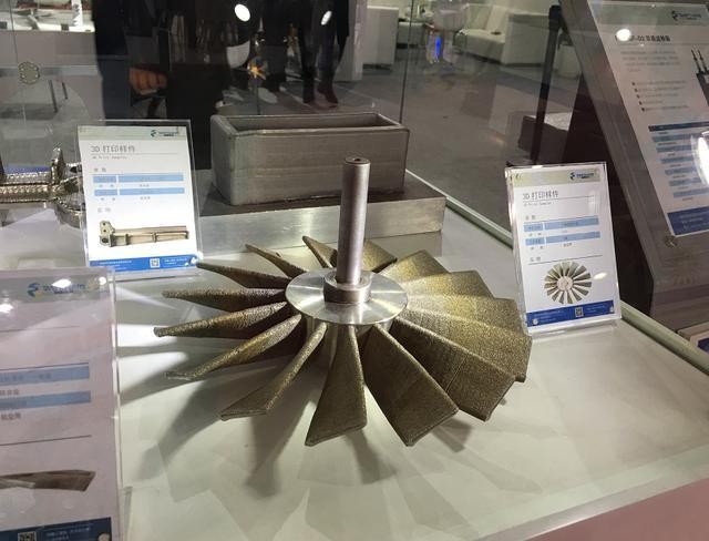 中科煜宸新款五軸送粉3D打印機(jī) 激光器功率最大1萬瓦 中科煜宸新款五軸送粉3D打印機(jī) 激光器功率最大1萬瓦