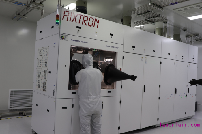 源杰半導體12波MWDM激光器芯片實現批量交付，助力國家5G新基建