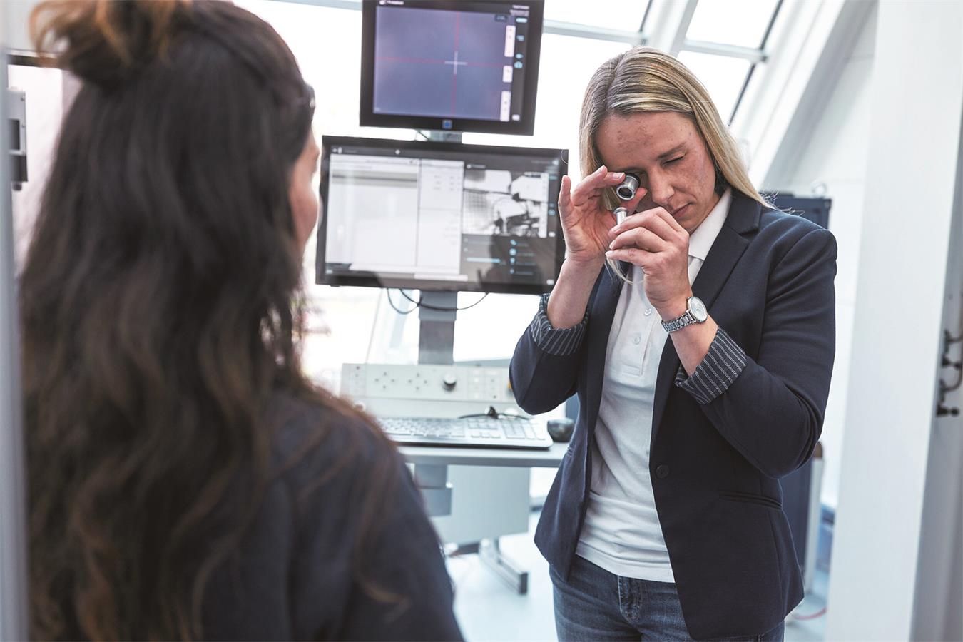 1646021304945624.jpg 圖1-Sarah Mühleck 女士.jpg