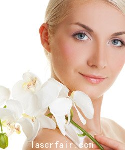 女性臉部激光美白多少錢？
