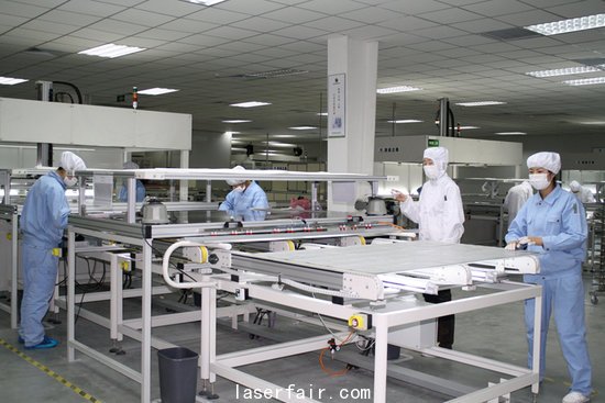 正泰薄膜硅電池生產線