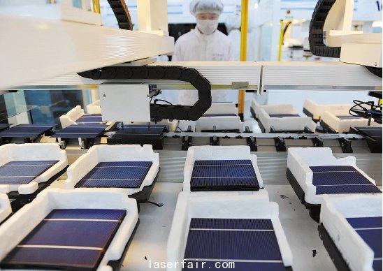 正泰薄膜硅電池生產線