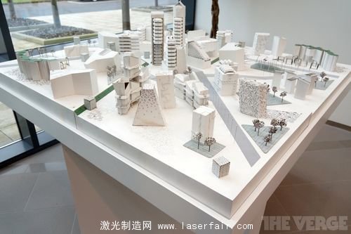 一探Vertu總部究竟：最奢侈的手機(jī)是怎么造出來的？