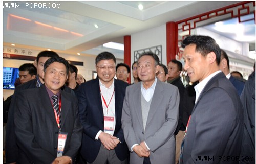 INESA激光影視機亮相第十六屆中國工博會 